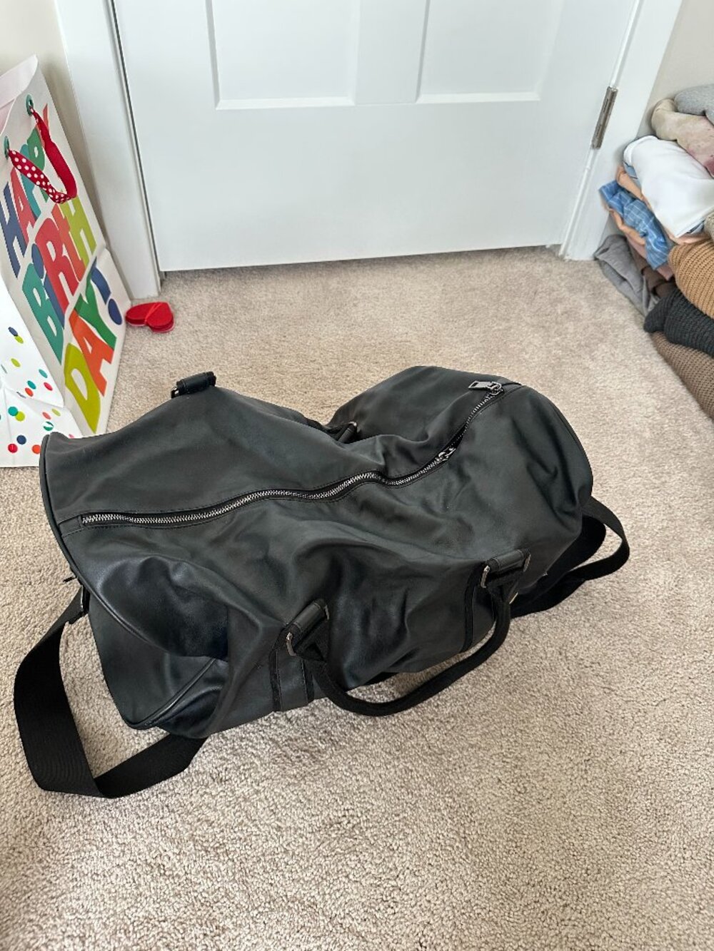 Black Travel Over Night Bag with Side Shoe Pocket